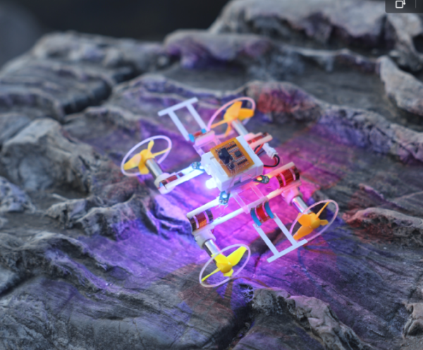 国汇策略 9厘米，25克！最小最轻的无线陆空两栖机器人来了