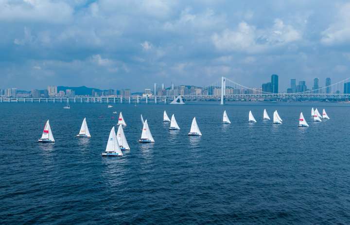 2025-09-12 15:44:23.496000